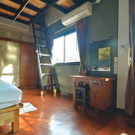 The Corner'S Unique House Villa Чиангмай Екстериор снимка