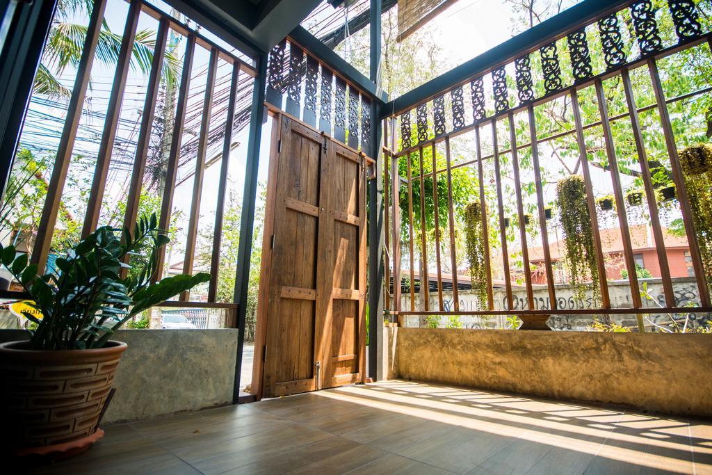 The Corner'S Unique House Villa Чиангмай Екстериор снимка